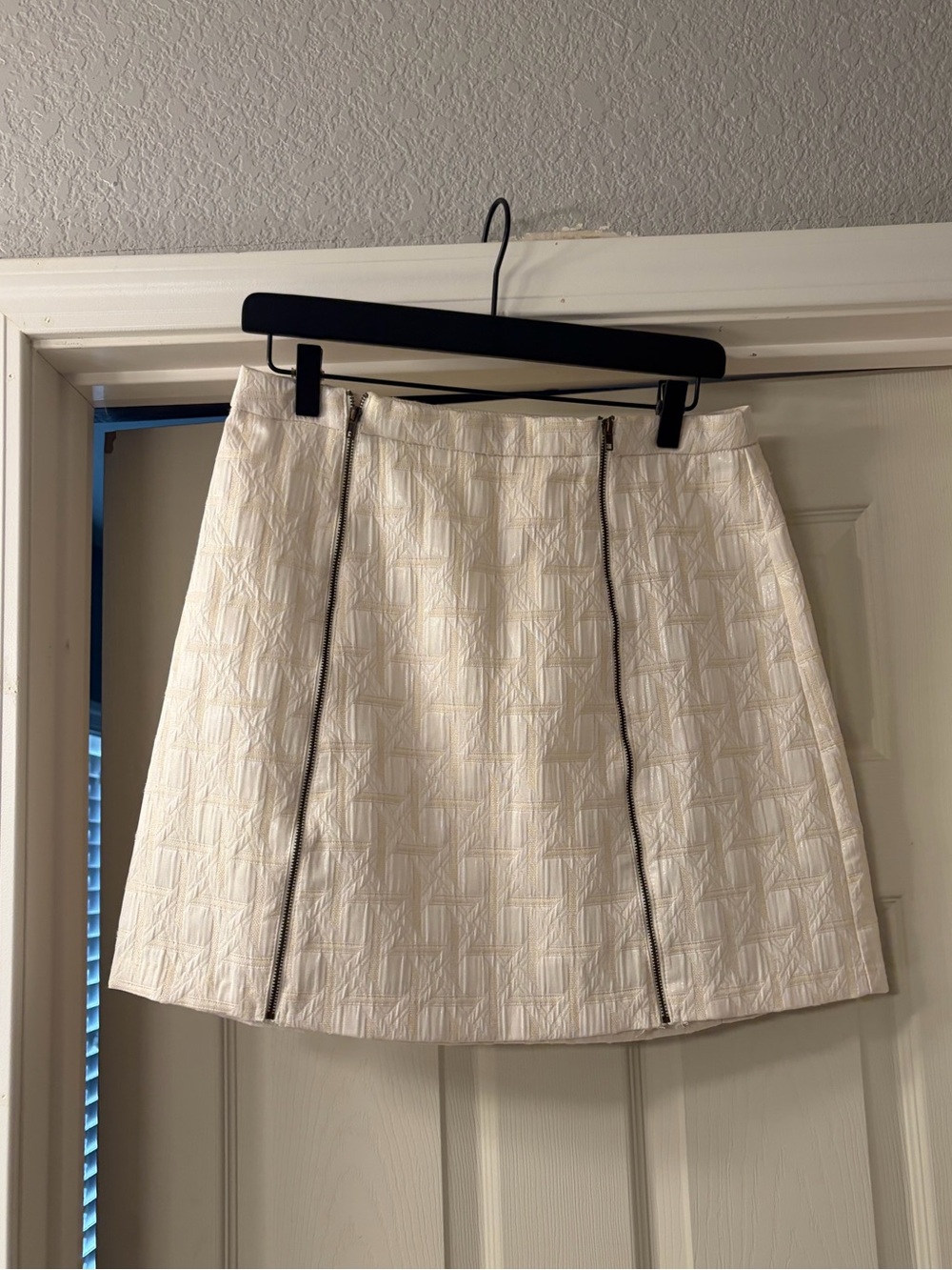Xhilaration Cream Quilted A-Line Skirt with Front Zips
